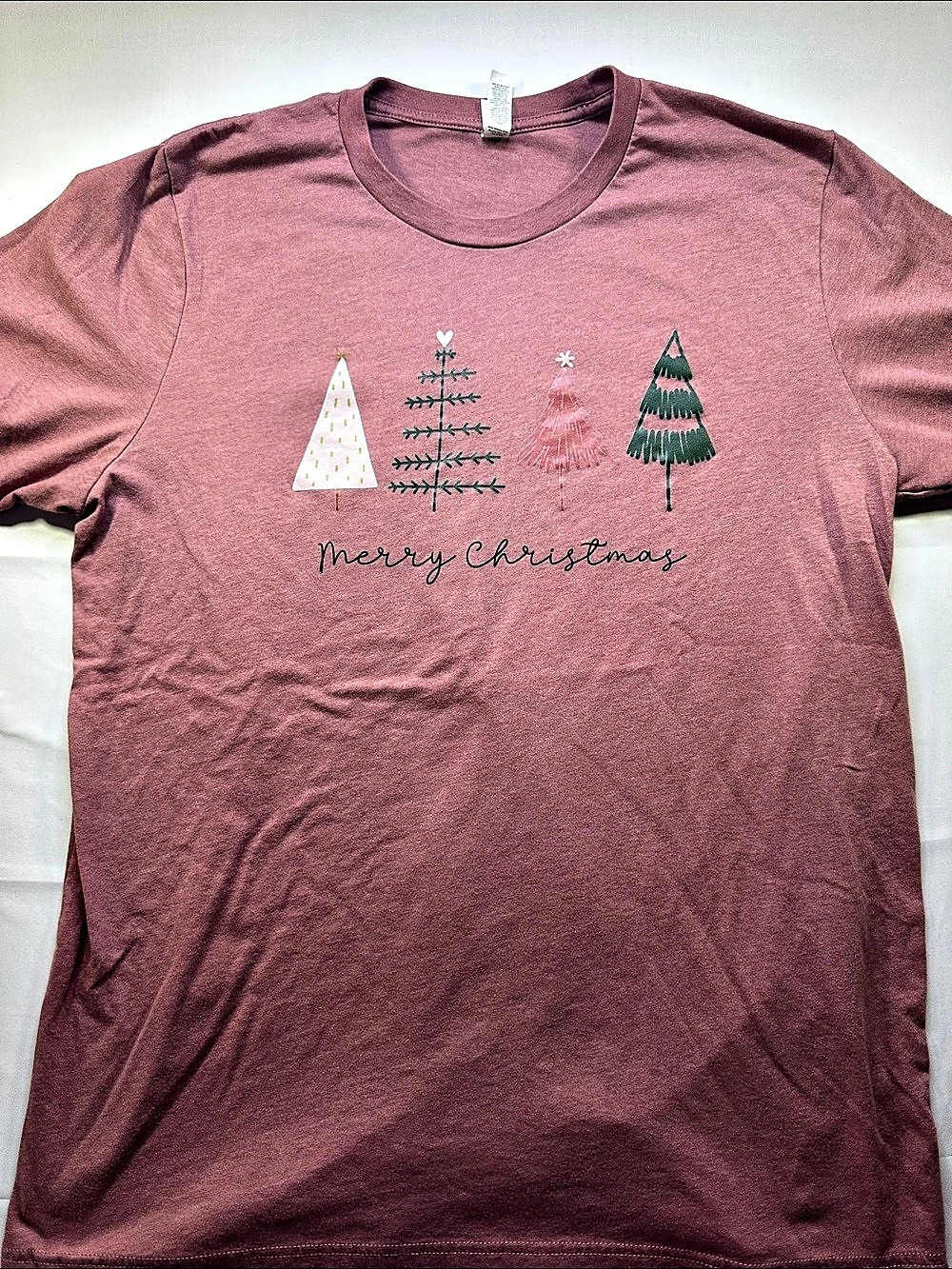 Canvas by Bella + Canvas Christmas Graphic Tee Pink XL Like New